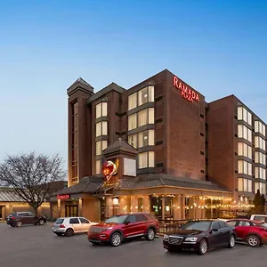 2* Hotel Ramada Plaza By Wyndham