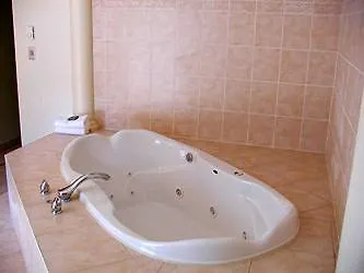 7 Nights Stay Niagarawatervallen